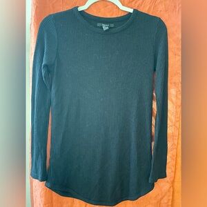 Forever 21 black long sleeve top size small.